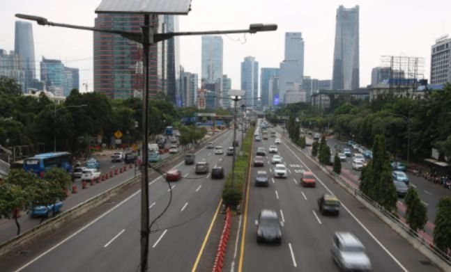 Polda Metro Jaya Izinkan Penggunaan Bahu Jalan Tol Dalkot dari Jam 18.00-20.00, Diluar Itu Akan Ditilang