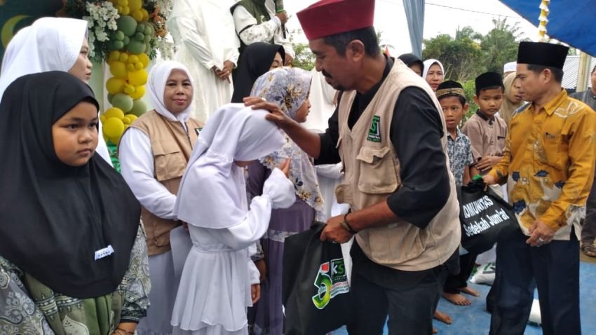 198 Yatim Piatu dan Lansia Dhuafa Terima Santunan dari KSJ Rokan Hilir