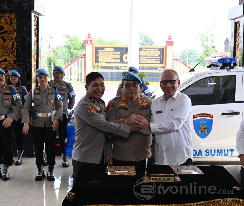 Pemprov Sumut Hibahkan Mobil Dinas untuk Polda Sumut