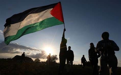 Pertukaran Tahanan: Hamas Serahkan 5 Sandera, Israel Kembalikan 602 Warga Palestina