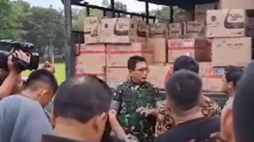 Tim Gabungan BAIS TNI dan Kemendag Gerebek Gudang Pengemasan Oli Palsu di Sumatera Utara