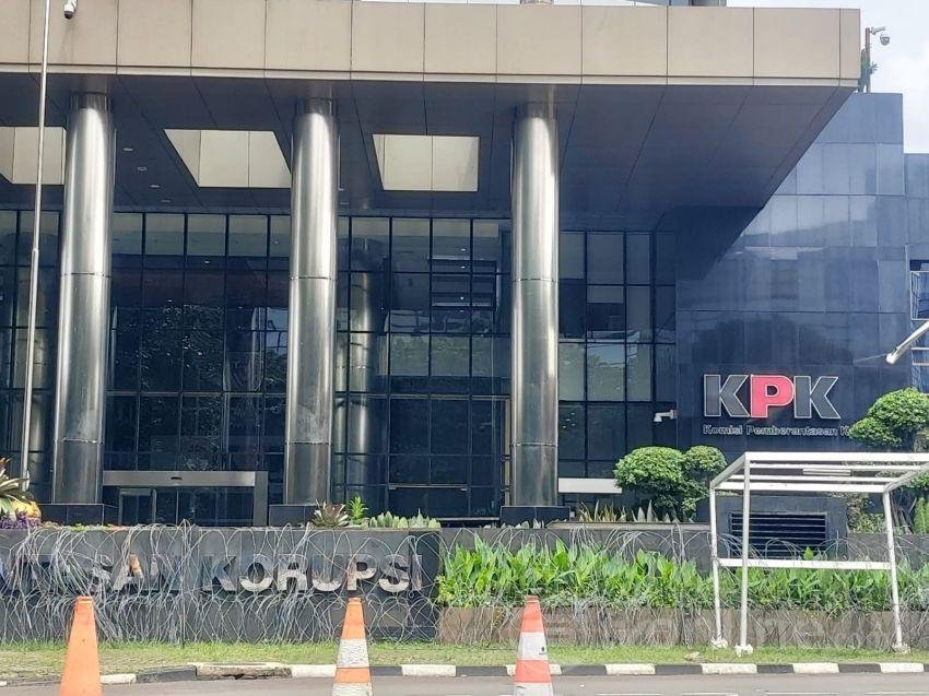 KPK Ungkap Hasto Kristiyanto Sempat Melawan Saat Handphone-nya Hendak Disita