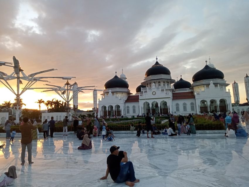 Hari Ini Maih Ngopi, Sebagian Masyarakat Aceh Mulai Berpuasa Ramadan pada Minggu, 2 Maret 2025