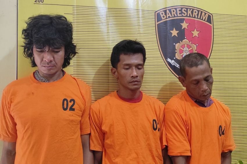 Tiga Pria di Binjai Curi Lampu Lalu Lintas untuk Beli Narkoba!
