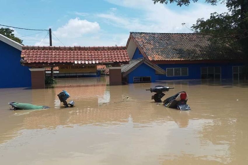 Banjir Karawang Mulai Surut, 13 Desa Bebas Banjir, 2 Desa Masih Terendam