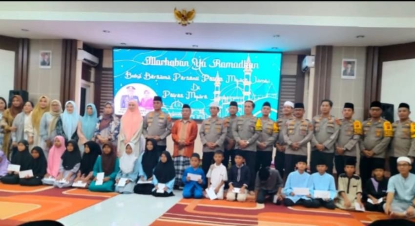 Kapolres Muaro Jambi AKBP Heri Supriawan Gelar Buka Puasa Bersama Personil Polres di Tahun 2025