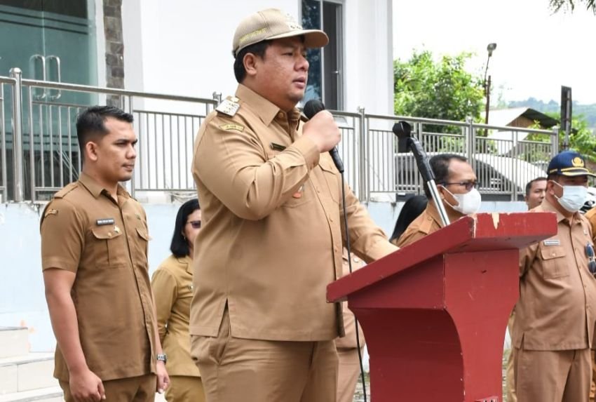 Bupati Samosir Vandiko Gultom Pimpin Apel Perdana, Ajak Sinergi untuk Pembangunan Daerah