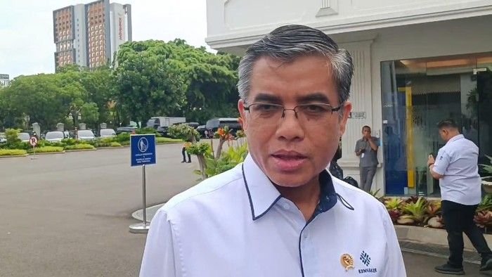 Industri Terpuruk, Pemerintah Jamin Hak Pekerja di Tengah Gelombang PHK