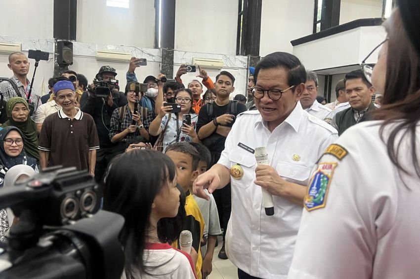 Gubernur Jakarta Pramono Anung Minta Warga Laporkan Jika Ada Pelayanan Kurang Saat Banjir