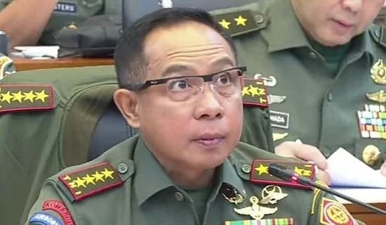 Panglima TNI Tegaskan Dirut Bulog Harus Mundur dari Dinas TNI, Beda dengan Seskab?