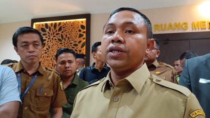 Gubernur Riau Larang Sekolah Gelar Kegiatan di Luar Sekolah, Termasuk Perpisahan dan Study Tour