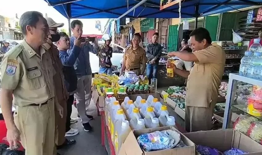 Disperindagkop Polewali Mandar Temukan Kemasan Minyakita Kurang dari 1 Liter, Imbau Tarik Produk dari Pasar