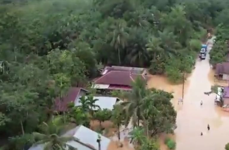 Banjir Terjang Riau, 7.000 Kepala Keluarga Terdampak