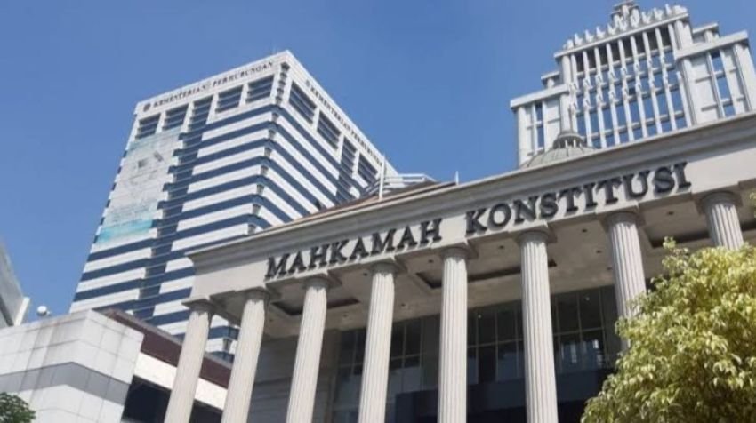 UU TNI Menuai Protes, Gugatan Langsung Diajukan ke MK