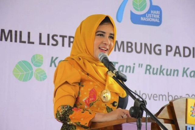 Akun Instagram Bupati Pekalongan Fadia Arafiq Ramai Diperbincangkan Usai Balasan Kasar ke Warganet