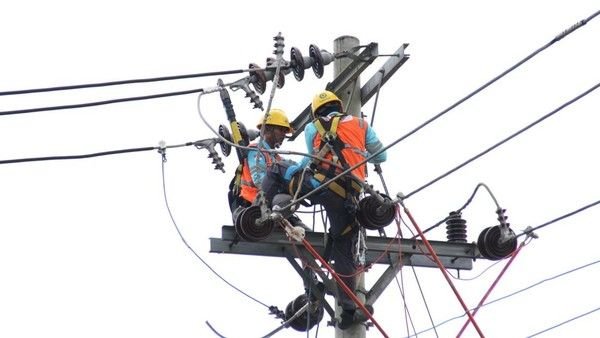 Pemeliharaan Jaringan Listrik di Medan Sunggal: PLN UP 3 Medan Lakukan Pemadaman Sementara