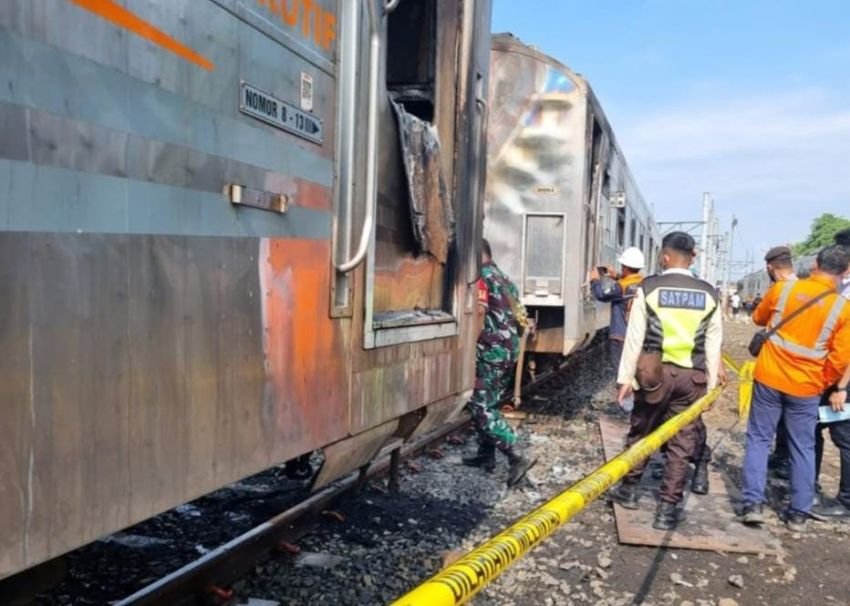 Kebakaran Gerbong Kereta di Stasiun Tugu: Pria Disabilitas Ditangkap Polisi, Kerugian Capai Rp 6,9 Miliar