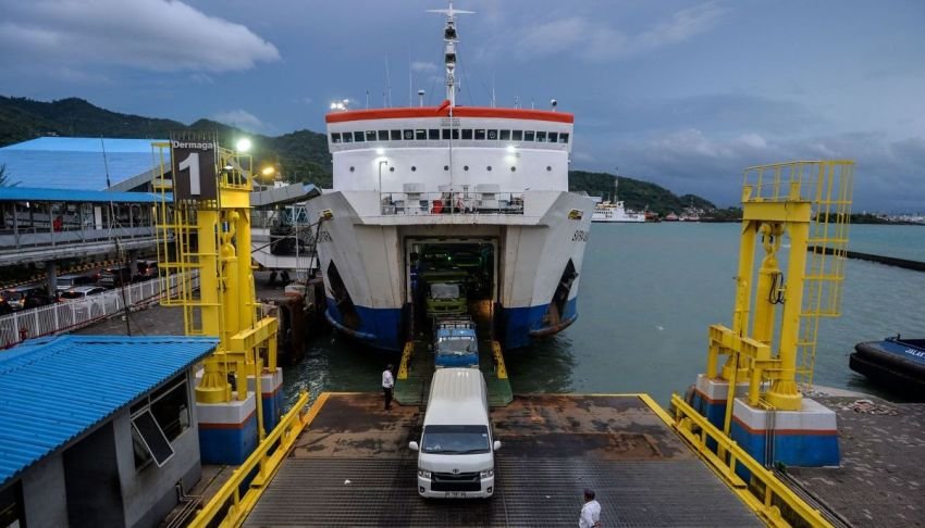 Penerapan Delay System di Pelabuhan Merak Untuk Lancarkan Arus Mudik Lebaran 2025