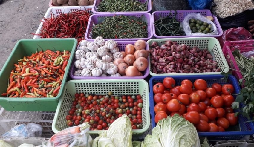 Harga Pangan Naik Jelang Lebaran 2025, Cabai dan Bawang Merah Melonjak