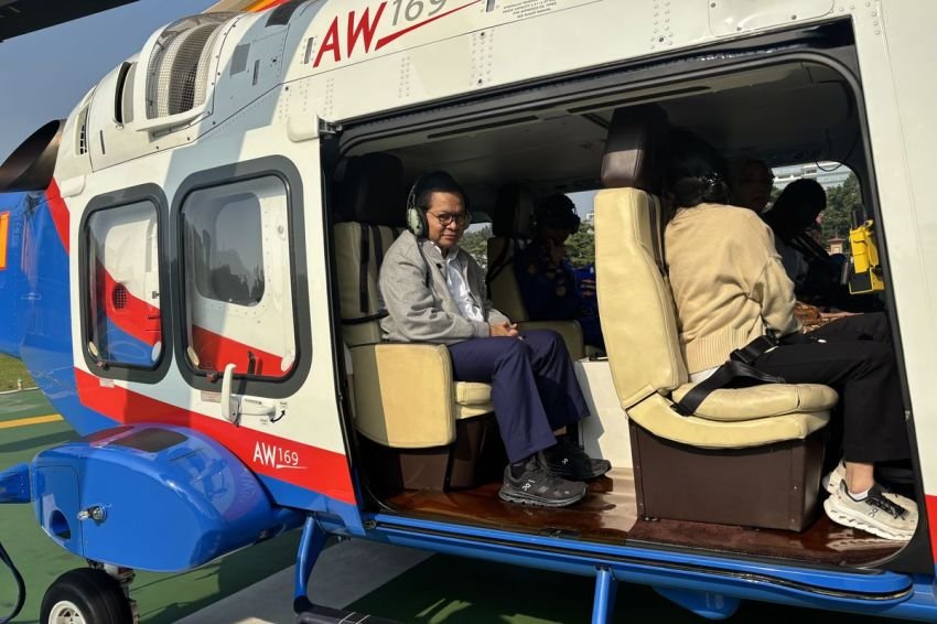 Gubernur Pramono Anung Tinjau Banjir Jakarta dari Udara Menggunakan Helikopter