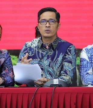 Mantan Kabiro Humas KPK, Febri Diansyah Bergabung Jadi Kuasa Hukum Hasto Kristiyanto, Sebut Kasus Harus Diuji di Pengadilan