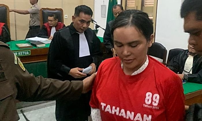 Irfan Satria Putra Lubis Alias Ratu Entok Divonis 34 Bulan Penjara karena Penistaan Agama!