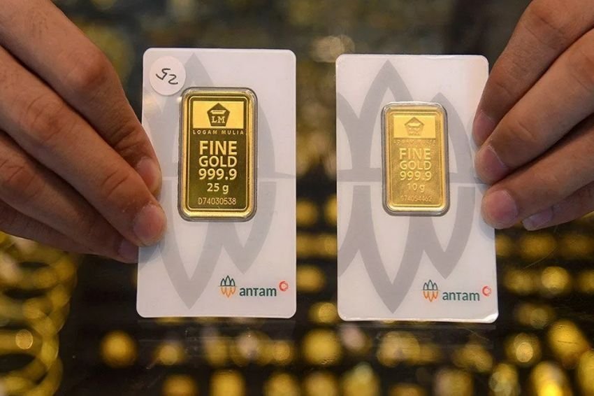 Harga Emas Antam Ambruk Lagi, Turun Rp5.000 Per Gram Hari Ini