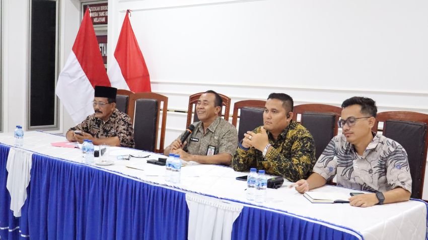 Kalapas Labuhan Ruku Pimpin Rapat Persiapan HBP ke-61: Pemasyarakatan Siap Bermanfaat Bagi Masyarakat