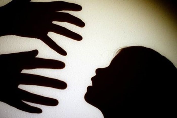 Bej4t! Pria di Makassar P3rk*s4 Dua Adik Tirinya yang Masih di Bawah Umur