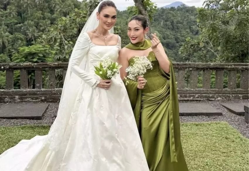 Ayu Dewi Jadi Bridesmaid Luna Maya, Curhat Pernah Tak Sadar Rumah Tangganya Bermasalah