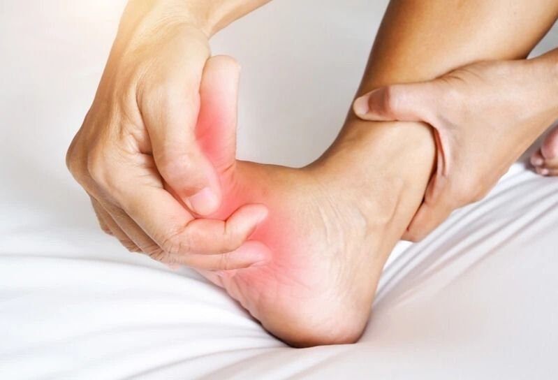 Waspada! 6 Tanda Kolesterol Tinggi yang Terlihat dari Kaki