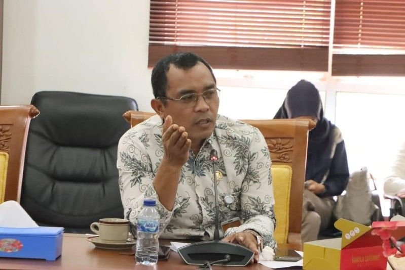 Terjerat Dugaan Penipuan, Anggota DPRD Batam Mangihut Rajagukguk Dipanggil DPC PDIP