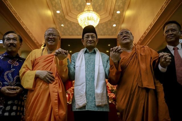 Menteri Agama Nasaruddin Umar Hadiri Peringatan Waisak 2569 BE: “Jika Agama Menyatu dengan Jiwa, Mungkin Tak Perlu Polisi”