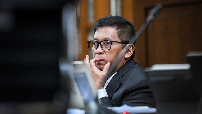 JPU KPK Cecar Riezky Aprilia soal Pertemuan di Singapura dan Dugaan Pencatutan Nama Hasto