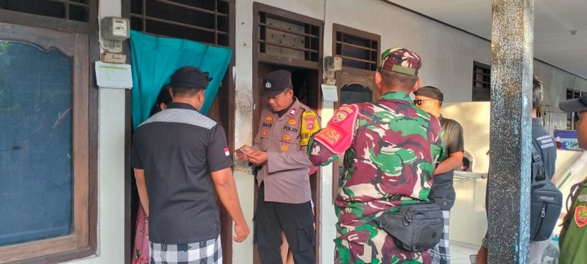 Polsek Kuta Selatan Bersama Tripika dan Aparat Kelurahan Gelar Pendataan Penduduk Non Permanen di Banjar Teba, Jimbaran