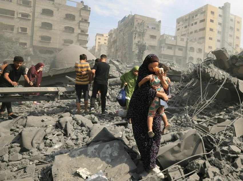 Dunia Menonton Pemusnahan Palestina oleh Israel dan AS