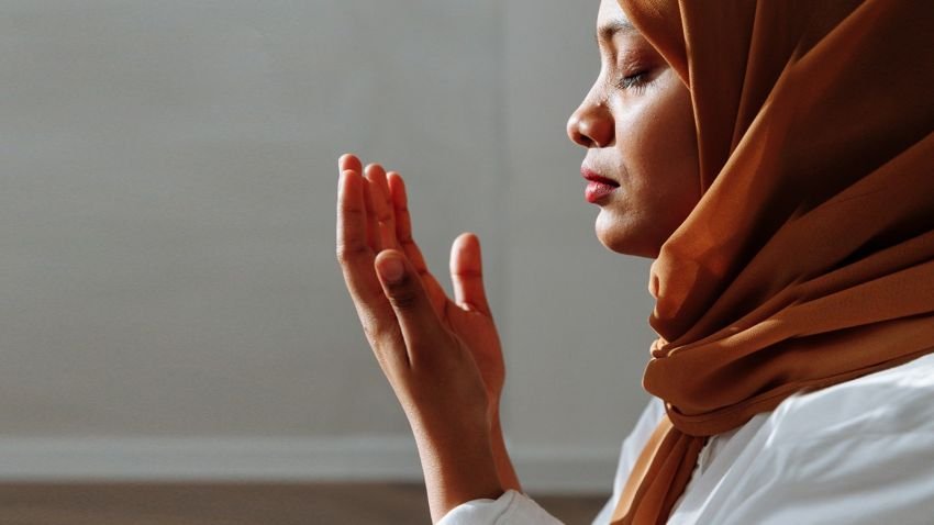 Punya Penyakit yang Parah? Doa Penyembuh Penyakit Nabi Ayyub Jadi Harapan dalam Ujian Hidup