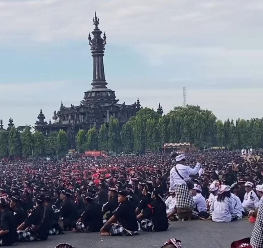 13 Ribu Pecalang Gelar Aksi di Renon, Tegaskan Sikap Tolak Premanisme Berkedok Ormas