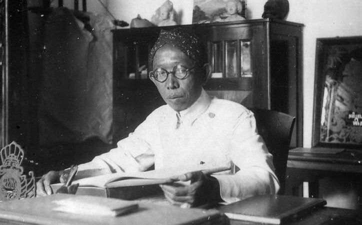 Hardiknas 2025: Mengenang 5 Tokoh Pendidikan Indonesia yang Menjadi Fondasi Perjuangan Ilmu di Negeri Ini