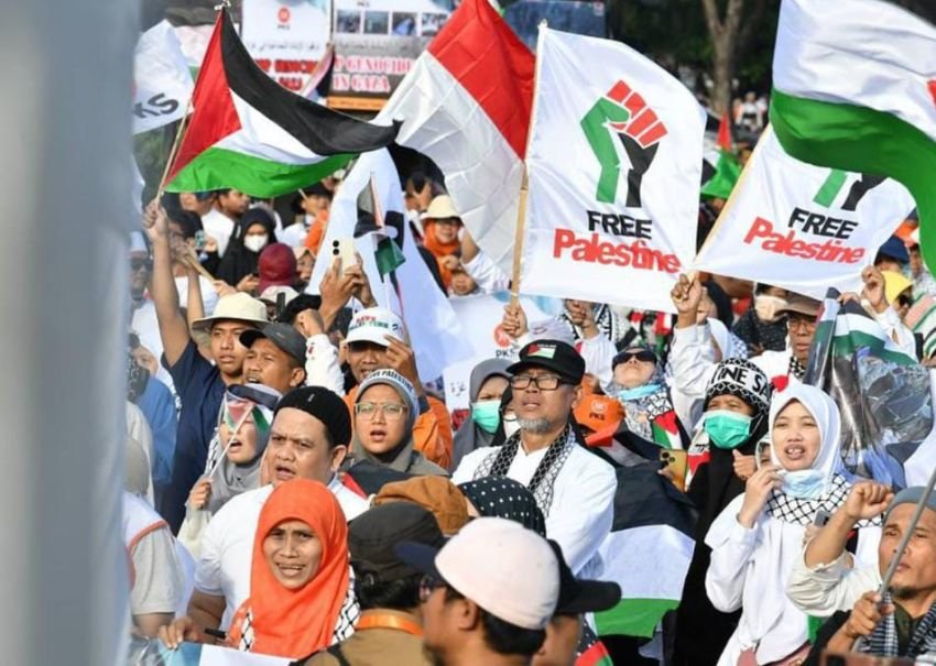 PKS Gelar Aksi ‘Selamatkan Kemanusiaan di Gaza’, Mardani Sampaikan Upaya Diplomasi Parlemen ASEAN