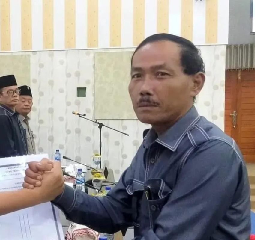 Anggota DPRD Serdang Bedagai Dianiaya OTK di Depan Rumah, Sempat Diancam “T3mb4k Saja Dia”