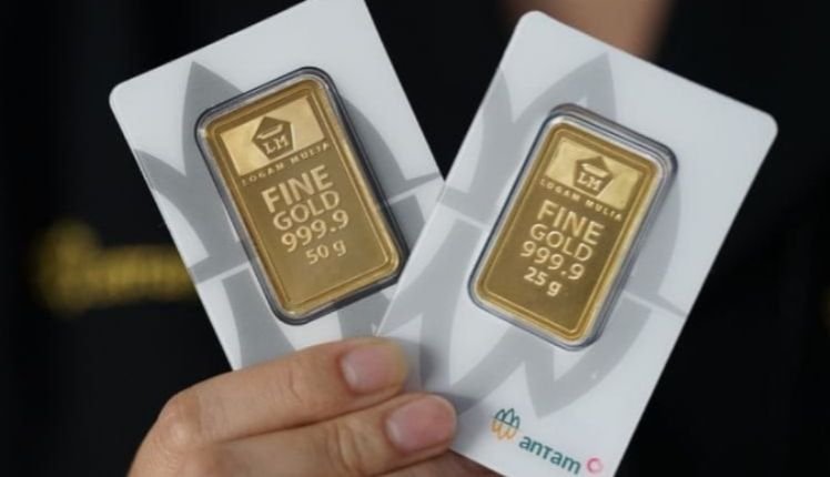 Harga Emas Pegadaian Hari Ini Stabil, Antam Masih Rp1,94 Juta per Gram