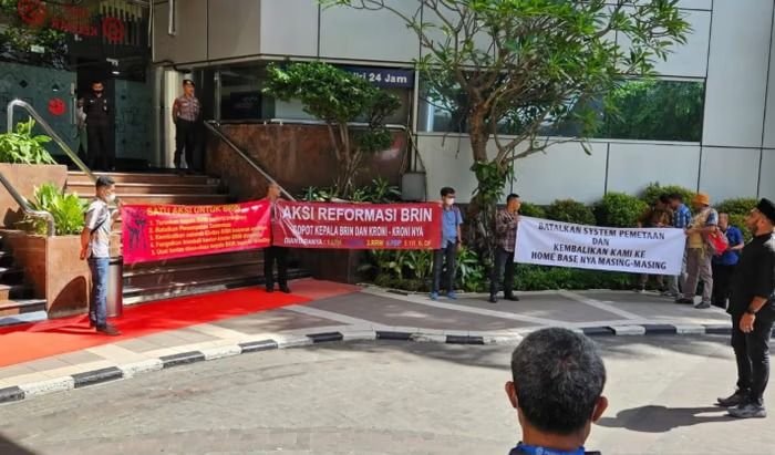 ASN BRIN Demo Besar-besaran, Tuntut Kepala BRIN Mundur!