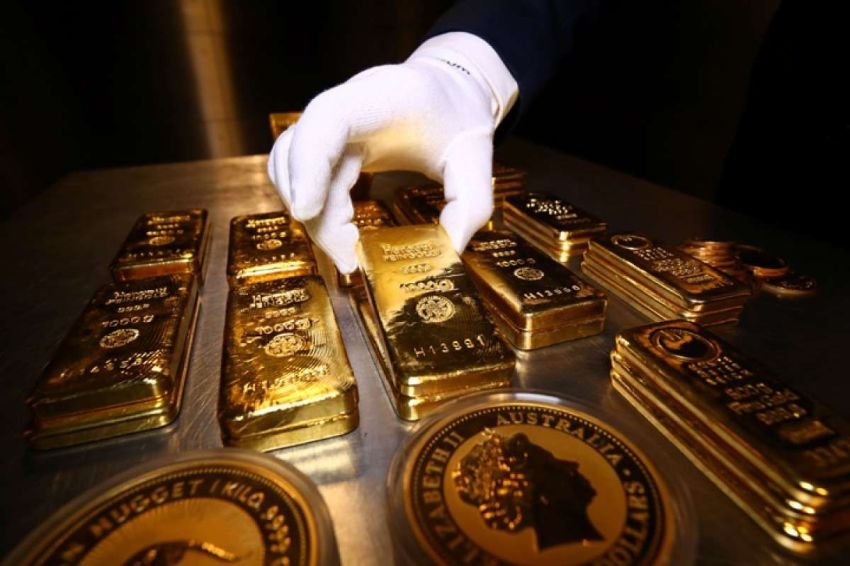 Harga Emas Melonjak Dekati US$3.375 per Ons, Terangkat Ketegangan AS-Iran dan Pelemahan Dolar