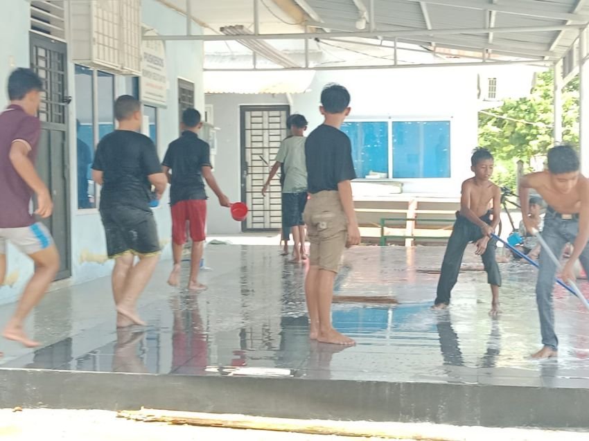 Anak-anak Gampong Lam Lumpu Belajar Gotong Royong, Lestarikan Warisan Budaya Indatu