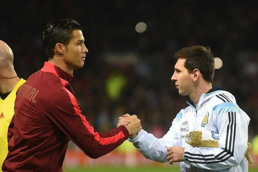 Cristiano Ronaldo vs Lionel Messi: Siapa Pencetak Gol Terbanyak Sepanjang Masa?