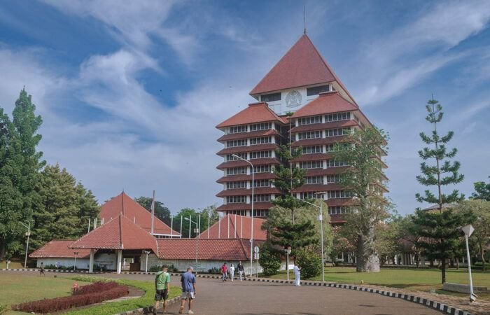 UI Bantah Isu Blacklist Sekolah karena Siswa Pilih Kuliah di Luar Negeri