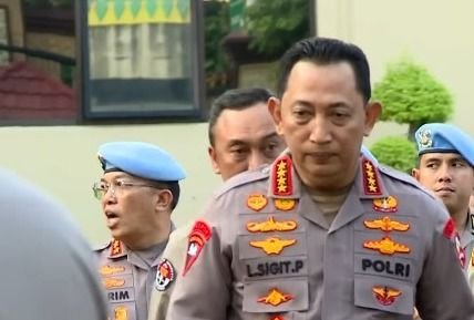 Kapolri Tegaskan Polisi Profesional Tangani Laporan Ijazah Jokowi, Roy Suryo Desak Gelar Perkara Khusus