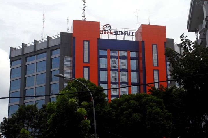 Dirut Bank Sumut Babay Parid Wazdi Mundur, Posisi Kosong Usai RUPSLB