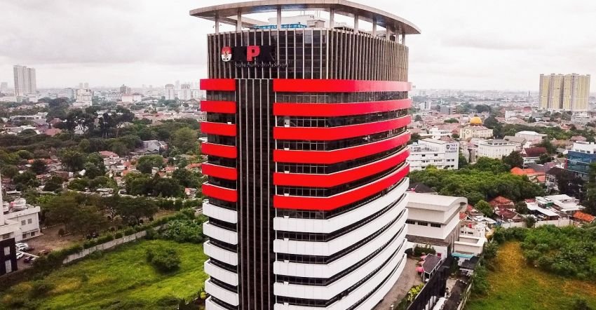 KPK Resmi Tahan Mantan Legislator Jambi Suliyanti dalam Kasus Ketok Palu RAPBD